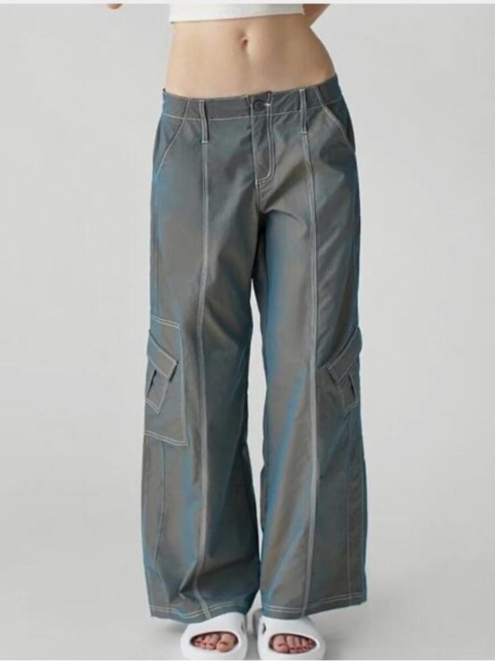Urban Outfitters Womens Cargo Pants Medium Gray Wide Leg Outdoor Utility Y2K